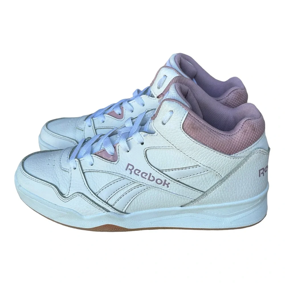 Reebook Women White Light Purple shoes‎ Sneakers women Size US 8